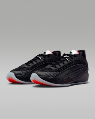 Luka 5 'Luka Lifestyle' PF Basketball Shoes. Nike SG